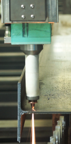 การตัดรูเชื่อม 