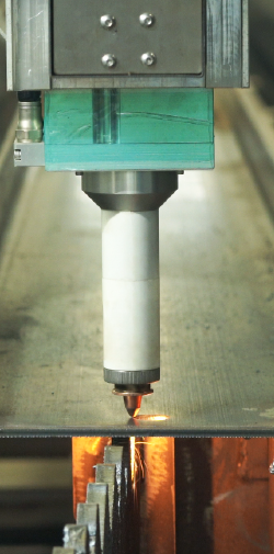 การเจาะรูบนเว็ 